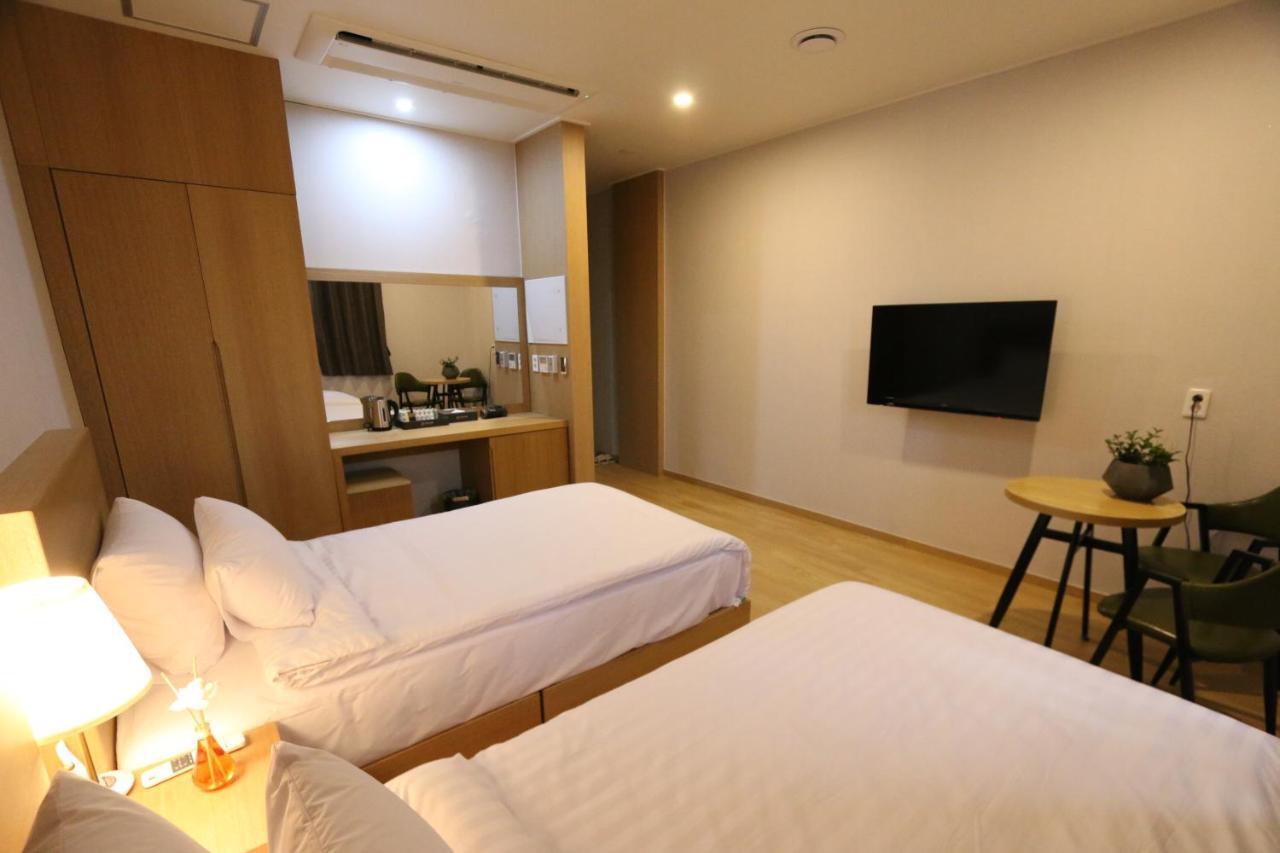 Daedunsan Hotel Wanju Esterno foto
